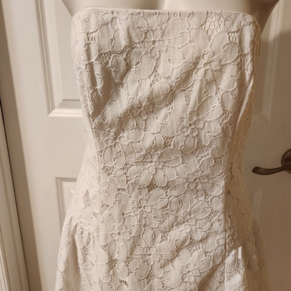 Lilly Pullizer white strapless dress size 8 - Picture 3 of 5